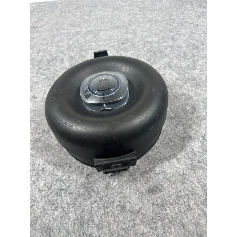 Vita-mix Lid. 15900 XL Blender Mixer Lid Only 1.5 gallon size